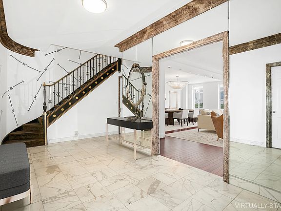 3rd image of 7 W 81st St #8C