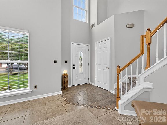 3rd image of 3416 Fairfax Woods Dr