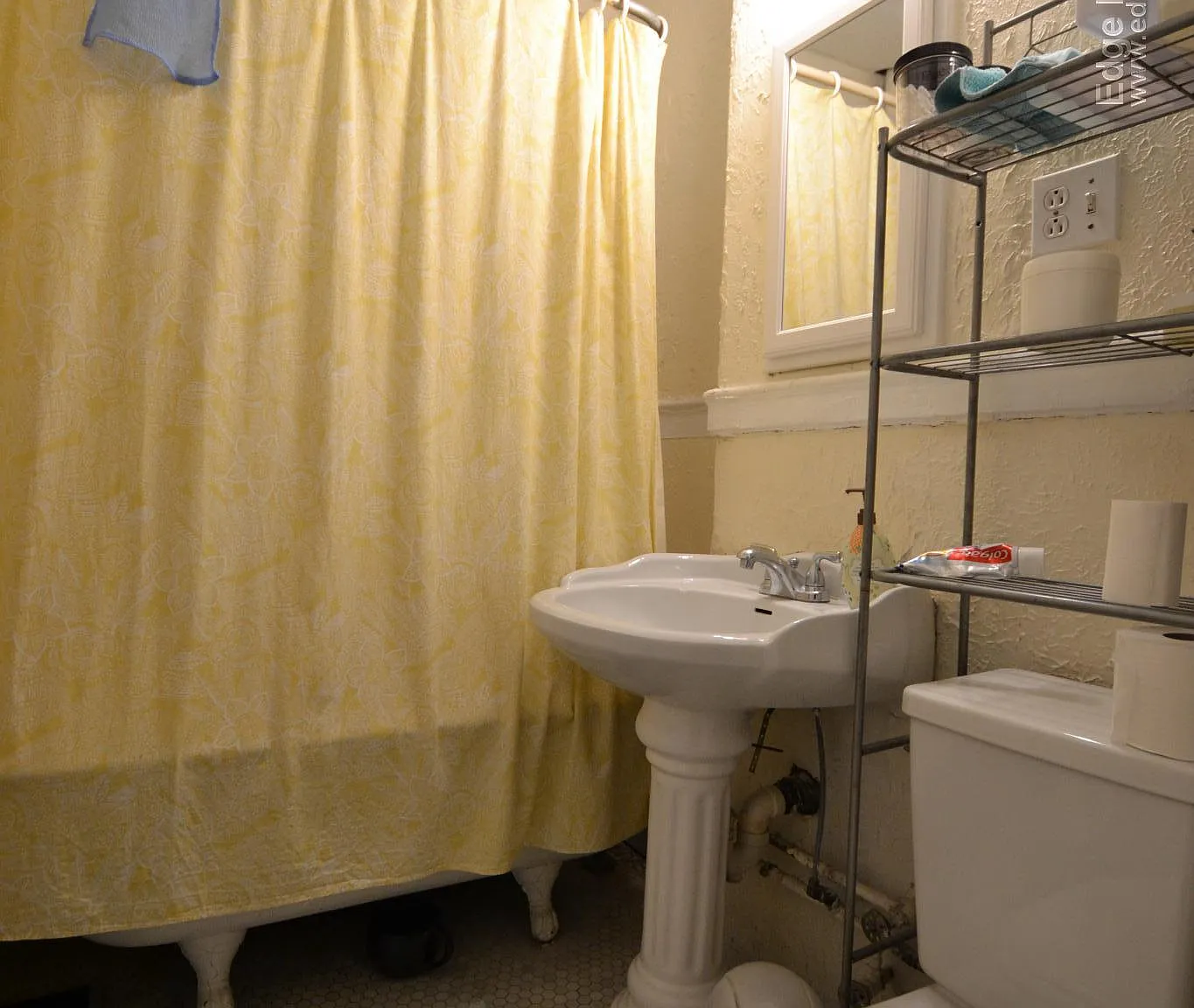 1 bed, 800 sqft, $2,500 — Photo 3