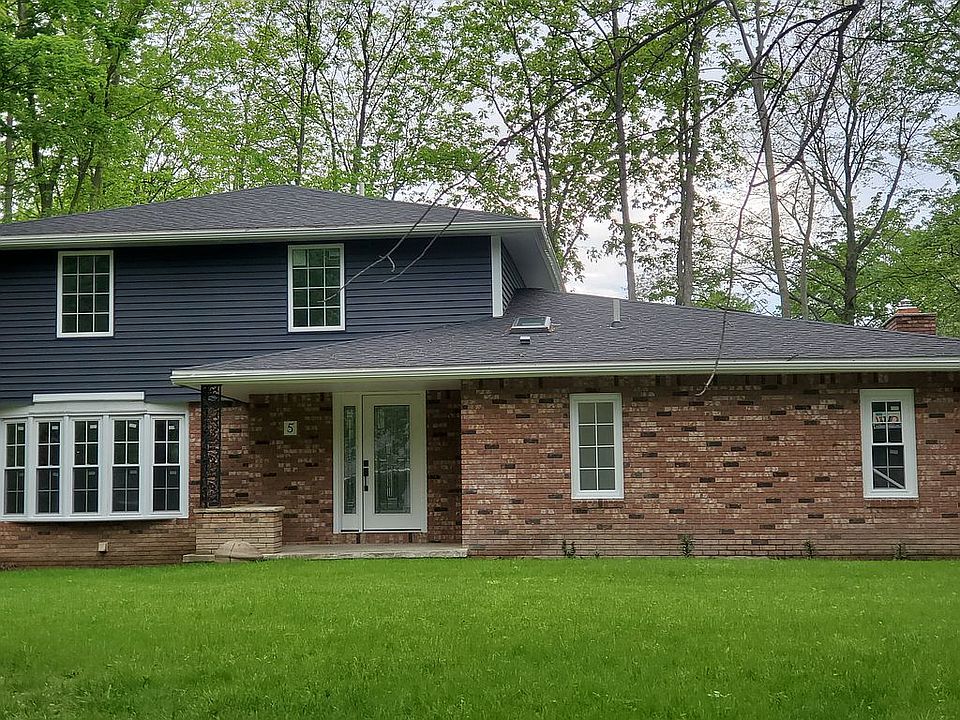 1st image of 5 Springcreek Dr
