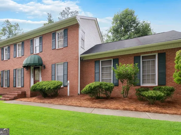 1482 Oak Springs Dr, Marietta, GA 30066