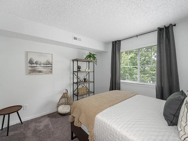Timber Glen Apartments — Photo 100