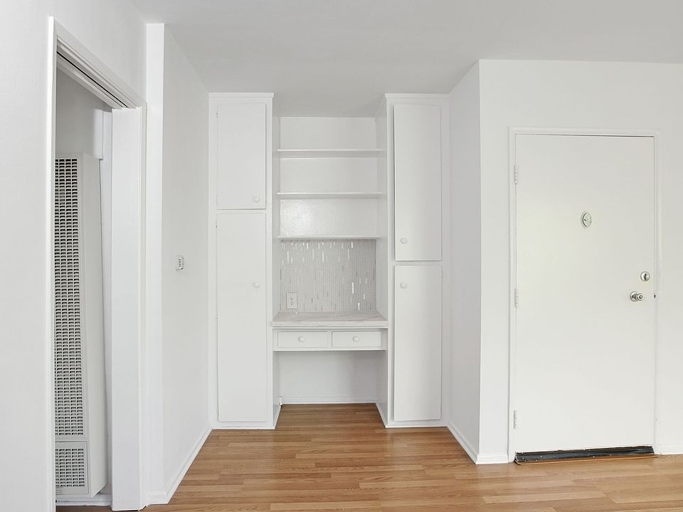 Nook area in living room
