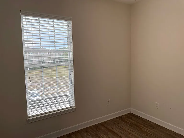 1790 Queen Anne St #1 — Photo 23