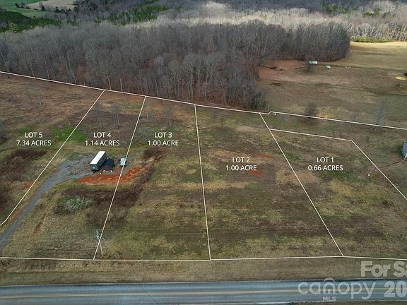 3rd image of 124 Speaks Rd #2