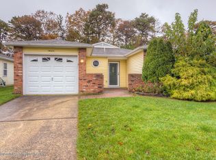 12 Tudor Ct, Brick, NJ