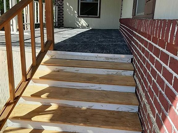 2nd image of 52 Leo Ln
