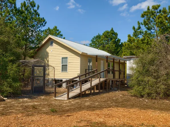 270 Kelley Rd W, Bastrop, TX 78602