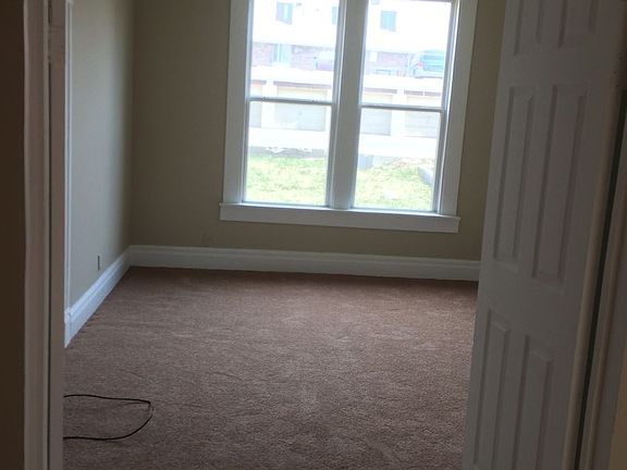 2nd image of 536 S 30th St APT 1