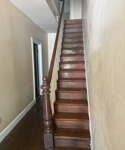 405 N Madison St — Photo 8