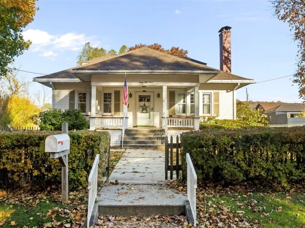 753 Grandview Ave, Rockwood, PA 15557