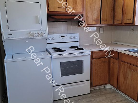 4th image of 1889 Cherry Ct #1