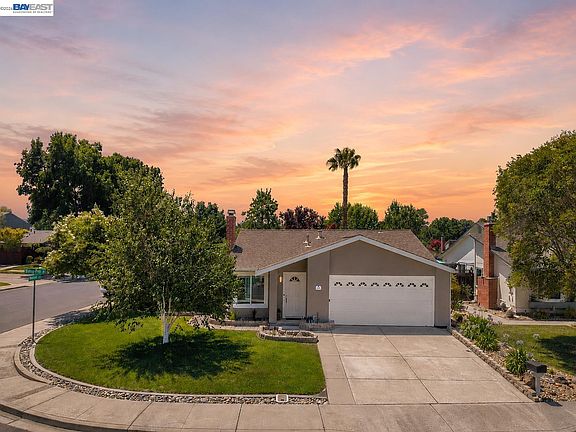 3rd image of 4185 Bishop Pine Way