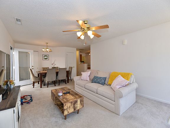 5th image of 3004 Redland Ln