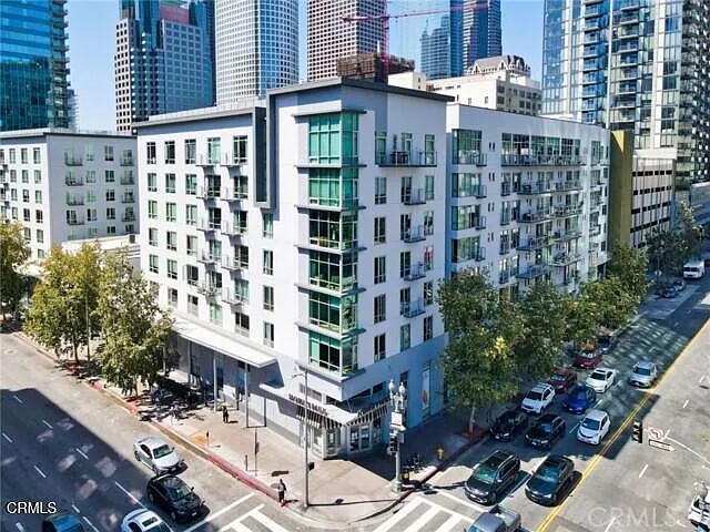 645 W 9th St #221 — Photo 1