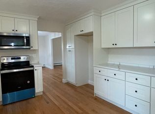 116 Sterling Rd, Lancaster, MA 01523