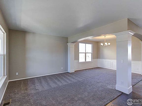 4th image of 2119 Longfin Dr