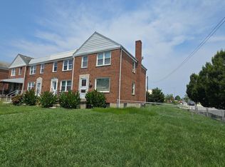 1963 Searles Rd, Dundalk, MD 21222