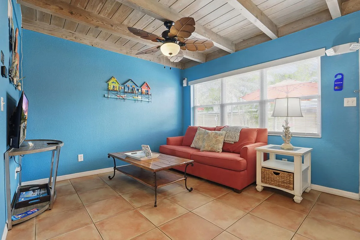 Studio, 1.0 bath, 444 sqft, $1,400 — Photo 4