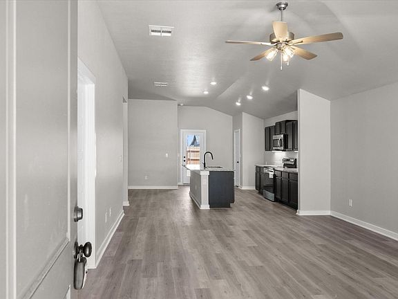 3rd image of 3705 Urbana Pl