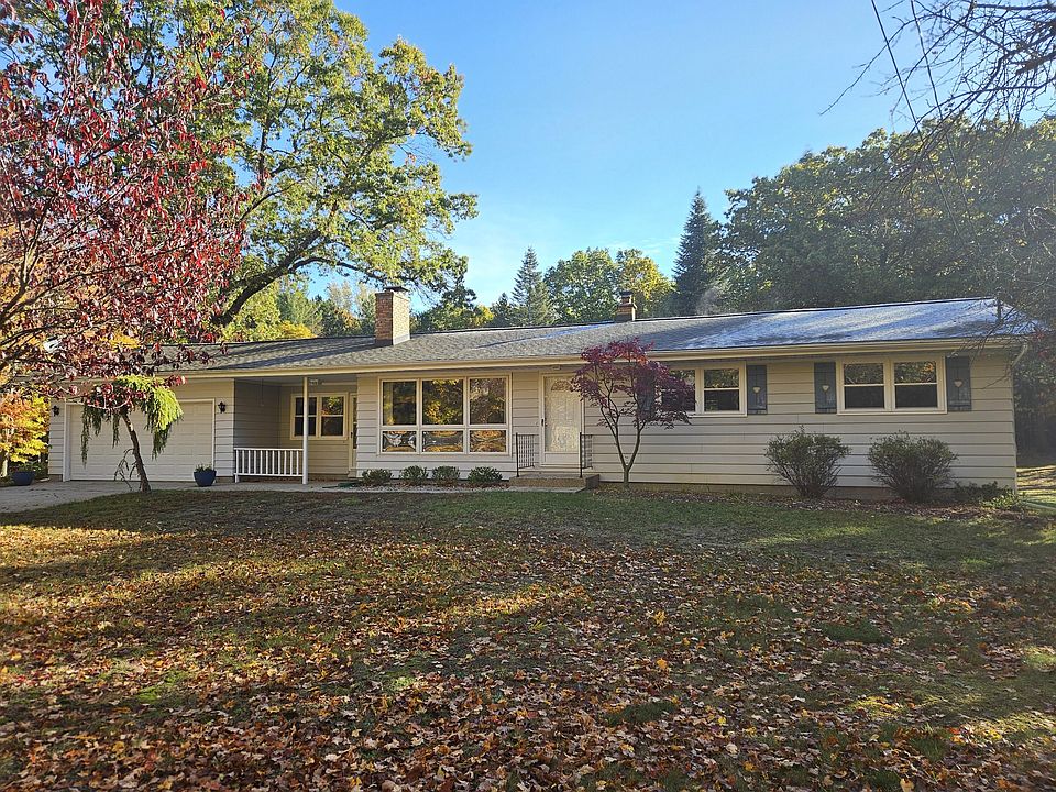 1st image of 7040 Holly Dr