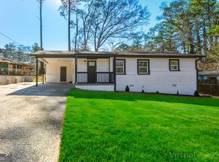 649 Brookwood Dr, Forest Park, GA 30297