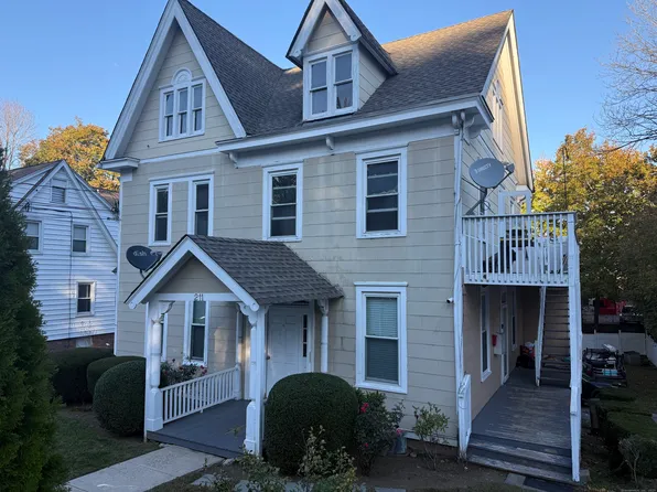 211 Knickerbocker Ave, Stamford, CT 06907