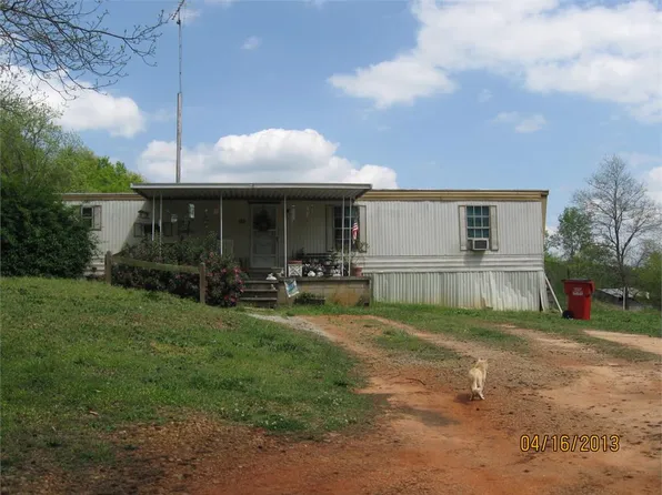 180 Mize Rd, Commerce, GA 30530