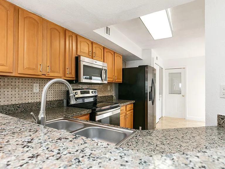 3530 Magellan Cir #613 — Photo 9