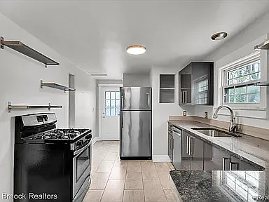 417 W Lincoln Ave #3 — Photo 7