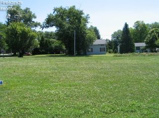 2255 S Emerald Shores Dr, Lakeside Marblehead, OH 43440