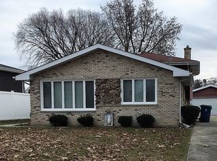 723 N Howard Ave, Elmhurst, IL 60126