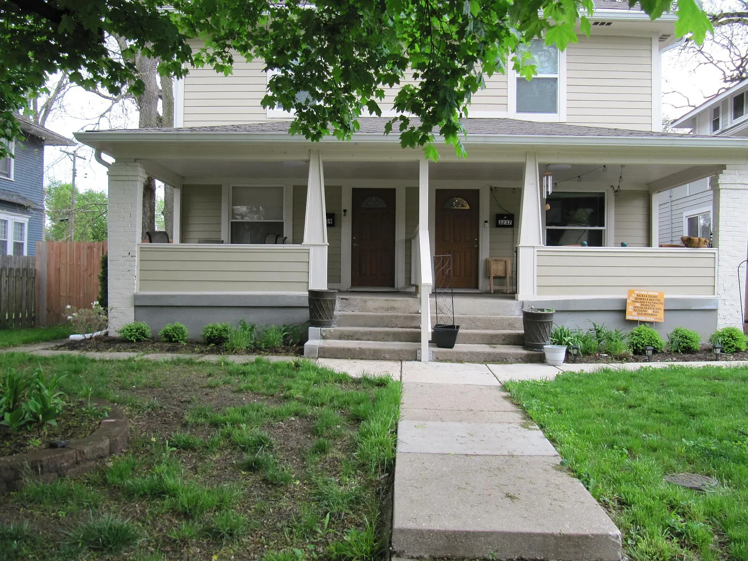 3237 Broadway St photo 1