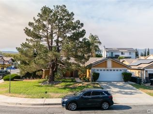 2688 W Calle Vista Dr, Rialto, CA 92377