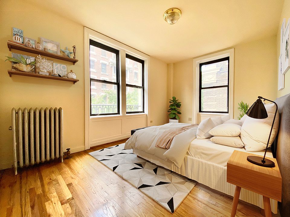 1st image of 3657 Broadway APT 2D