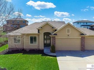 1451 Hardwood Dr, Papillion, NE 68046