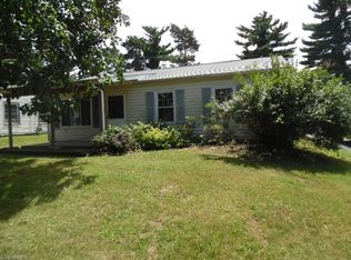 615 Ridgefield Rd, Newark, OH 43055