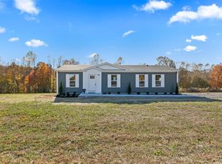 20 Pumpkintown Rd, Lafayette, TN 37083
