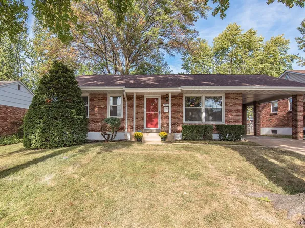 7345 Field Ave, Saint Louis, MO 63116