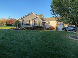 2308 Ridgewood Pl, Northwood, OH 43619