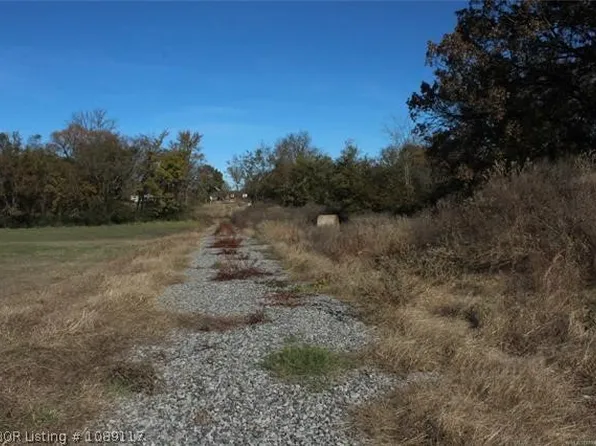 Rock Jail Rd, Bokoshe, OK 74930