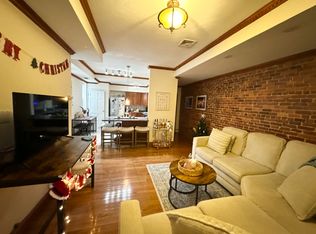 71 Gainsborough St APT 201, Boston, MA 02115