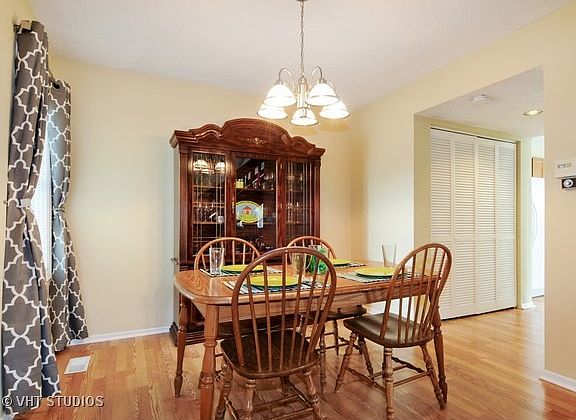 4th image of 2108 Brittany Ct