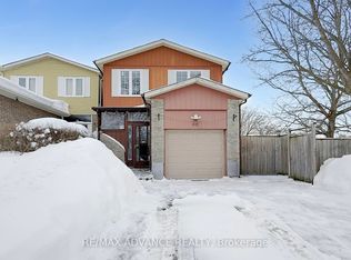 69 Rakewood Cres, Toronto, ON M1V1M6