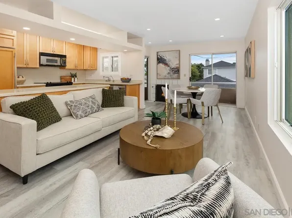 536 G Ave APT 5, Coronado, CA 92118