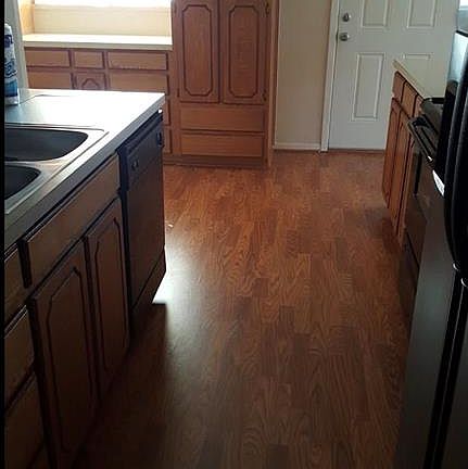3rd image of 3618 Crestview Dr