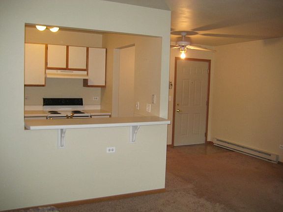 5th image of 330 Leah Ln APT 1D