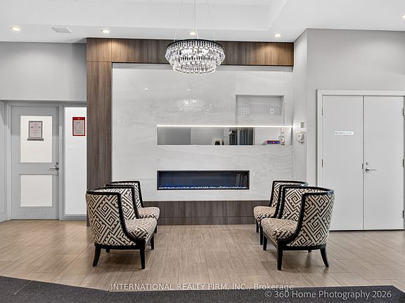 4th image of 1346 Danforth Rd #101