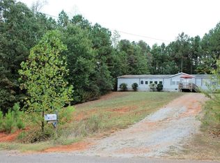 63 Saddle Ct, Ball Ground, GA 30107