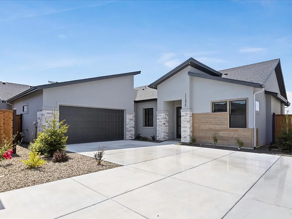 11375 W Perthshire Ln